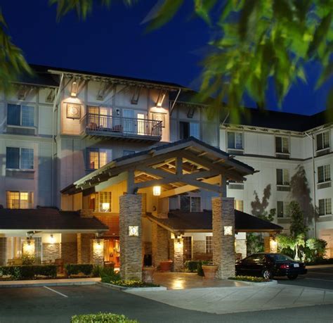𝗧𝗛𝗘 𝗕𝗘𝗦𝗧 Hotels in Larkspur, CA .